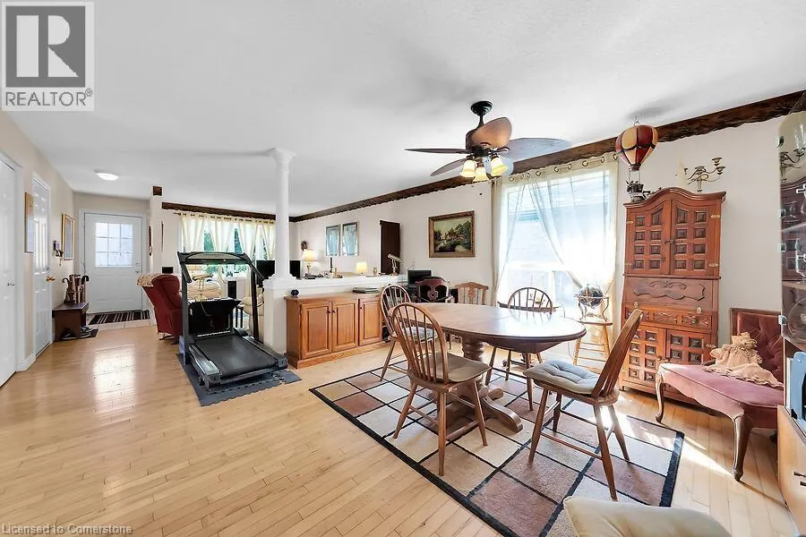 53 CASTLEBURY Drive