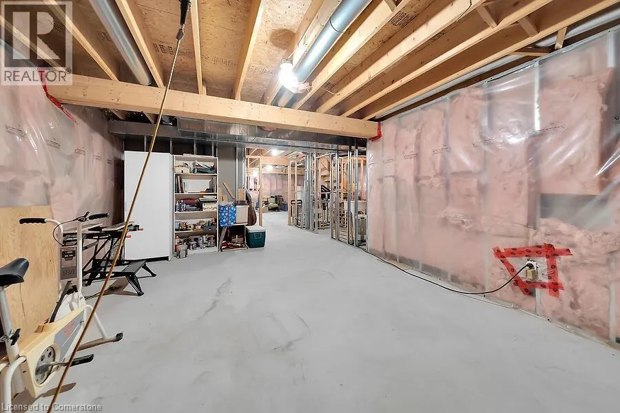 53 CASTLEBURY Drive