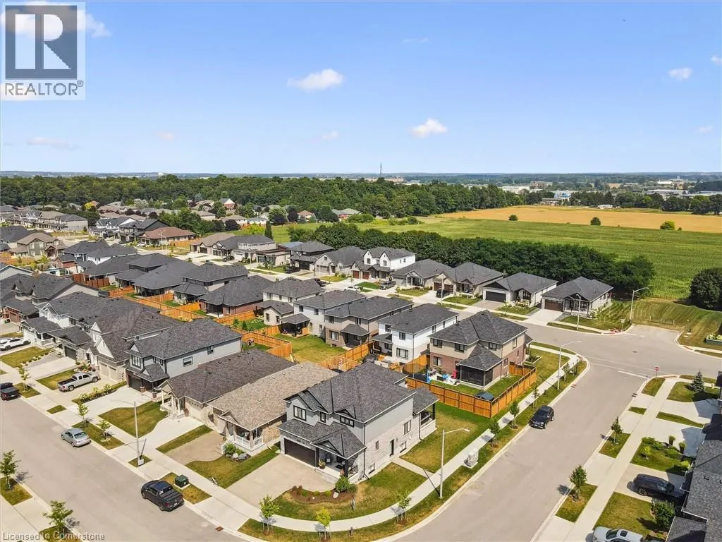 164 WOODBERRY Crescent