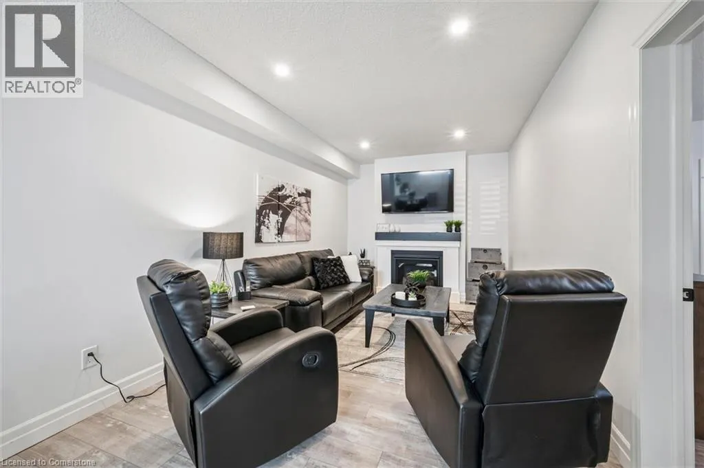 164 WOODBERRY Crescent