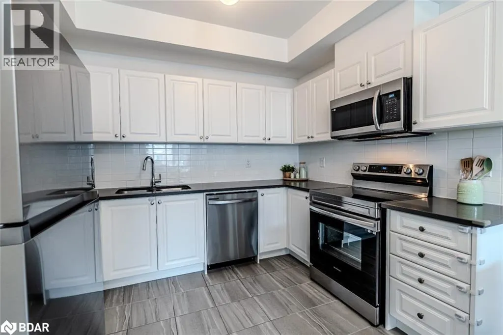 25 RED MAPLE LANE
