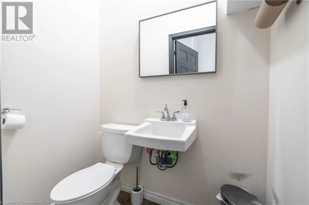 720 UPPER JAMES Street Unit# 5, #5