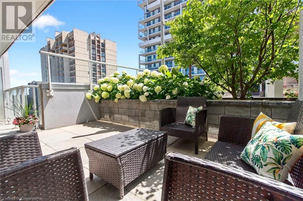 65 SPEERS Road Unit# 607, #607