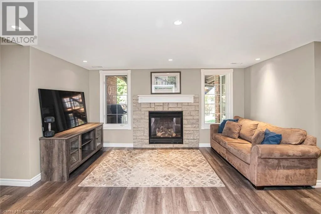 149 DORCHESTER Drive