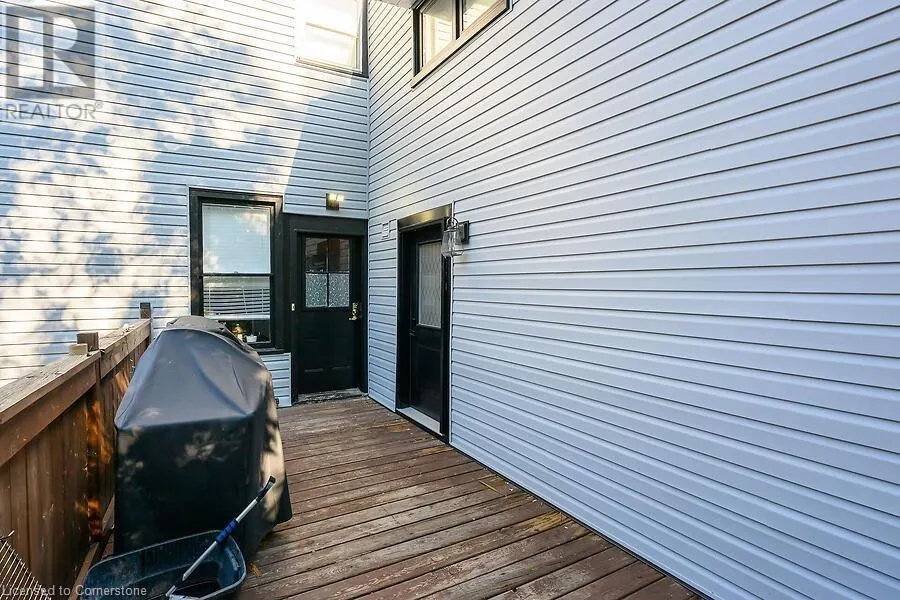 23 MOUNTAIN Street