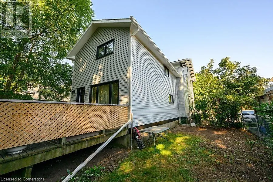 23 MOUNTAIN Street