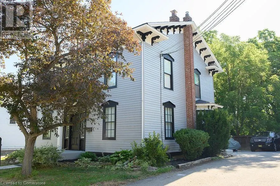 23 MOUNTAIN Street