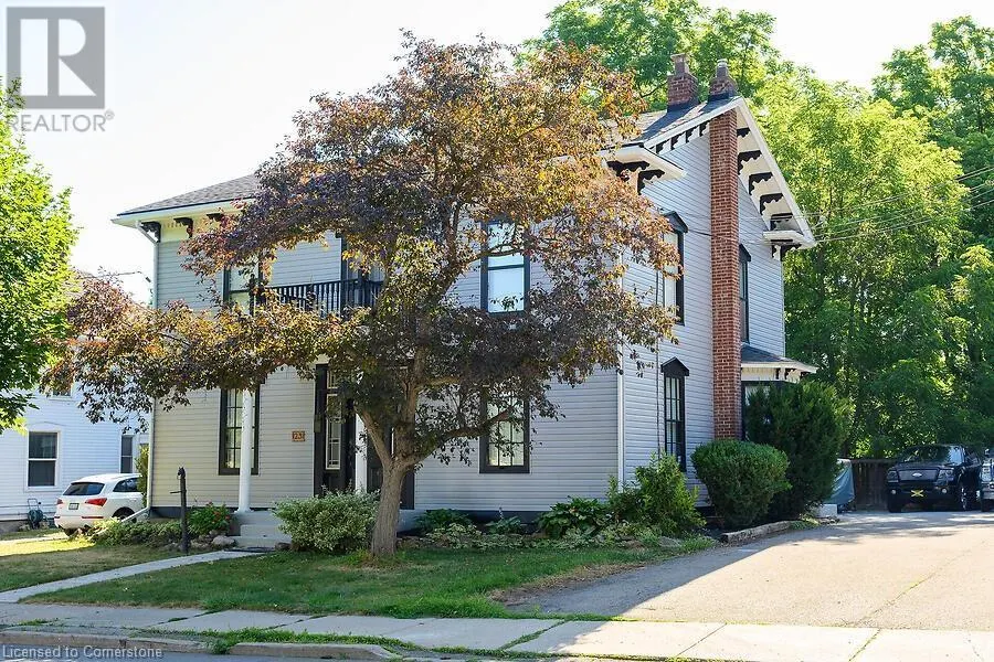 23 MOUNTAIN Street