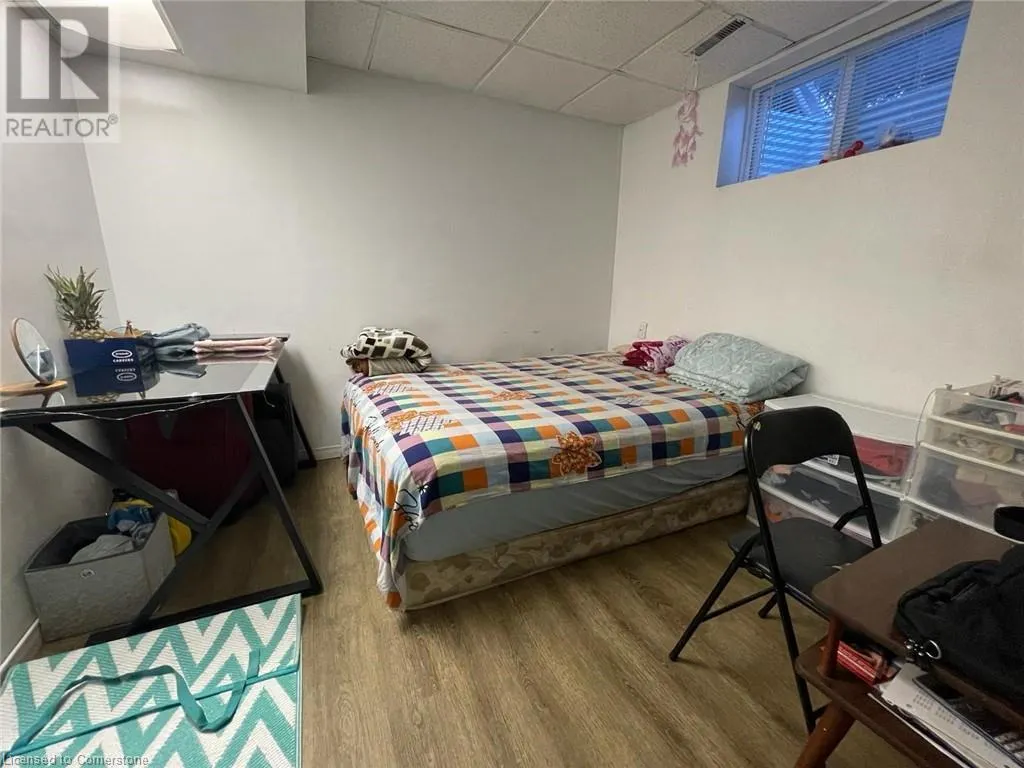 988 PROSPERITY Court