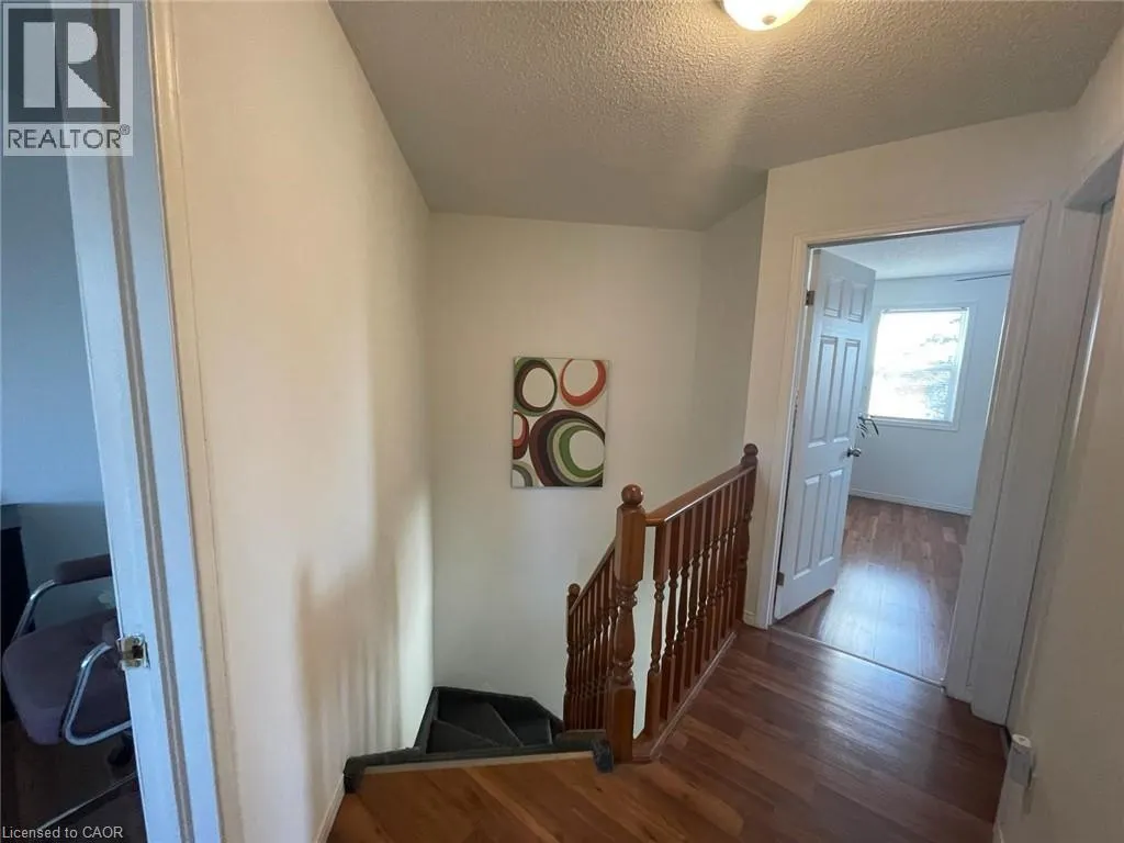 988 PROSPERITY Court