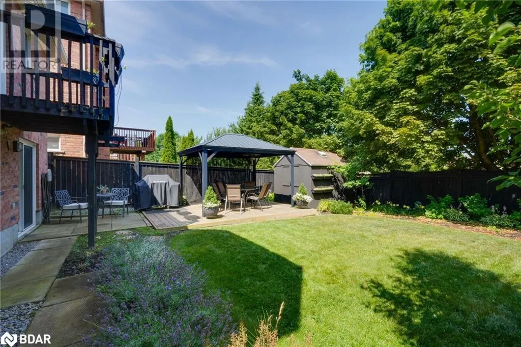 12 DUNNETT Drive