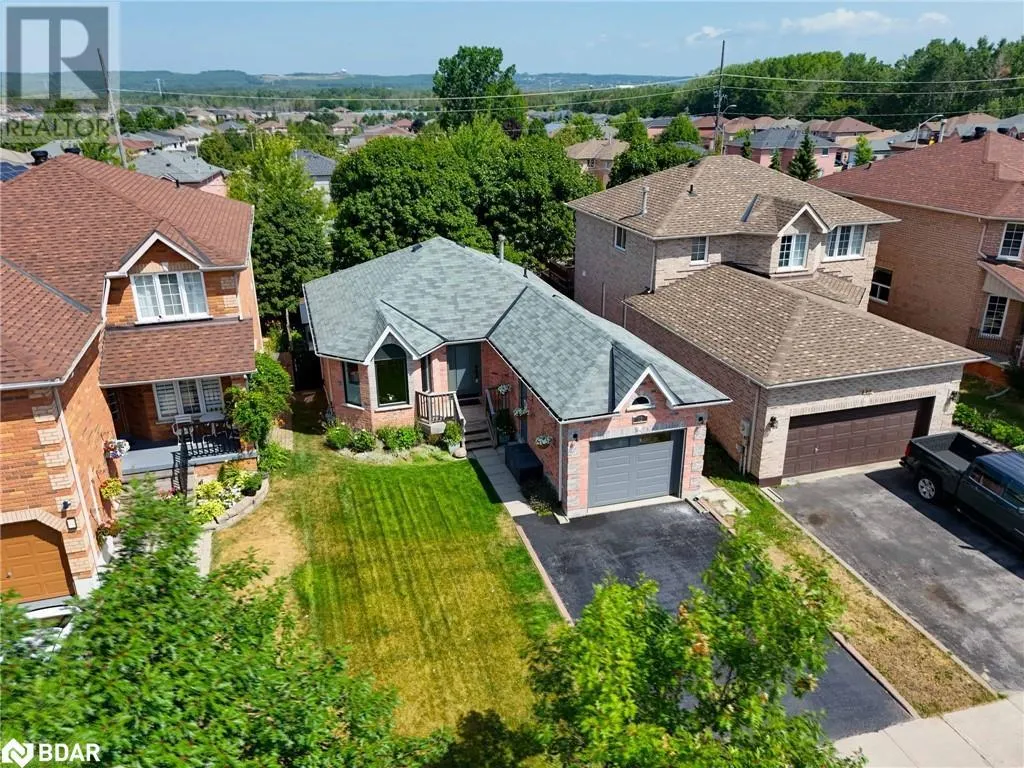 12 DUNNETT Drive
