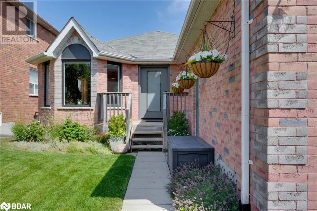 12 DUNNETT Drive
