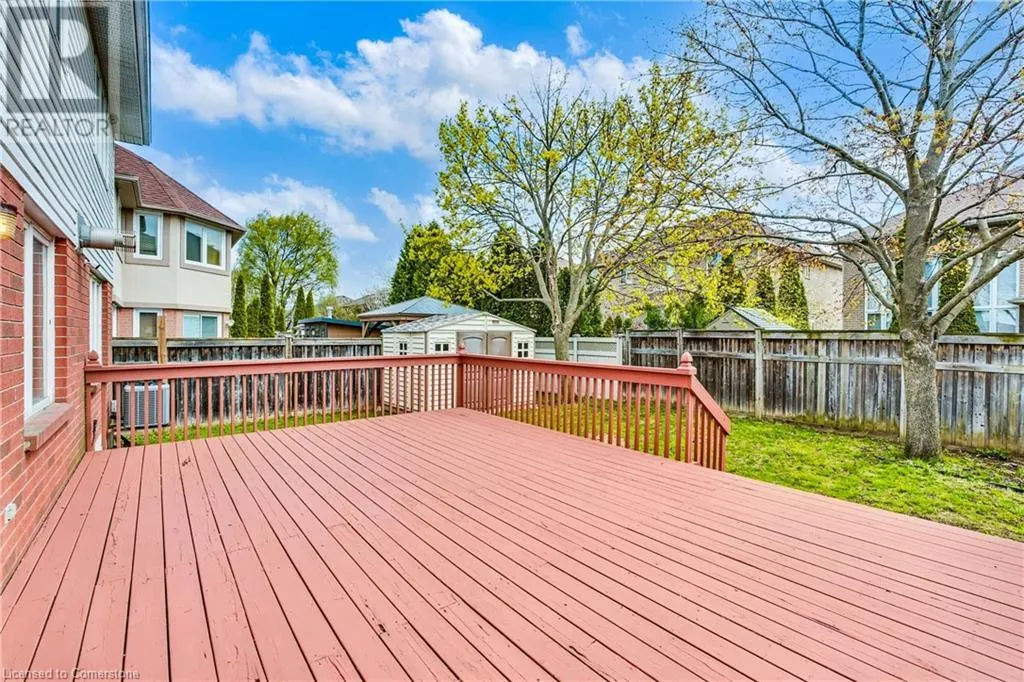 113 MEADOWLANDS Boulevard