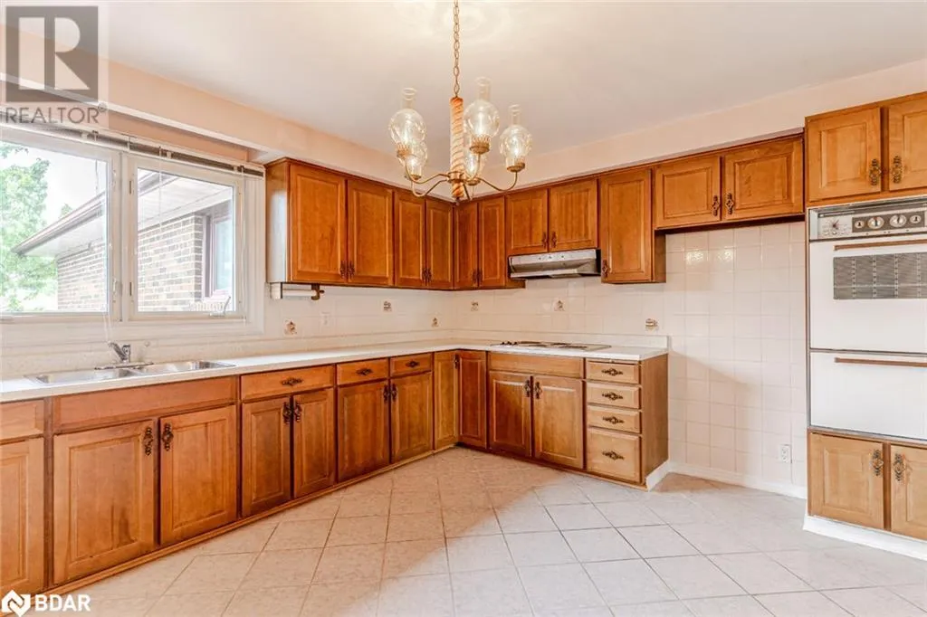 39 FRITH Road