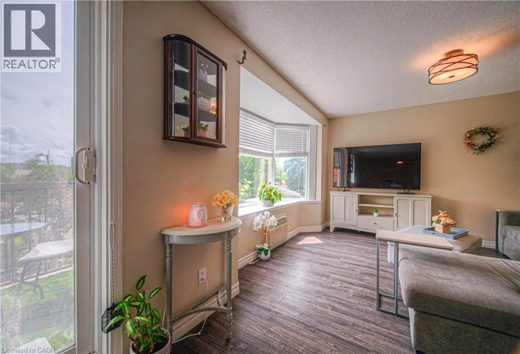 50 GIBSON Street Unit# 301, #301