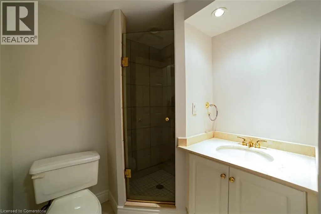 5188 LAKESHORE Road Unit# 104, #104