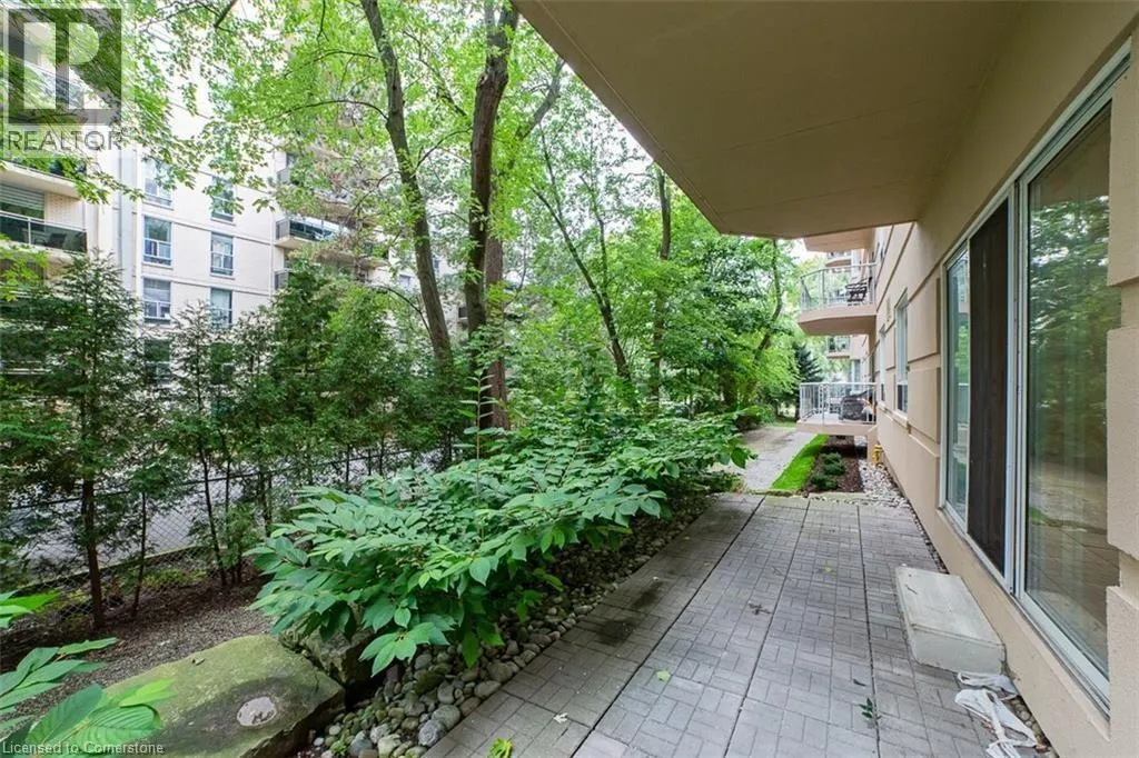 5188 LAKESHORE Road Unit# 104, #104