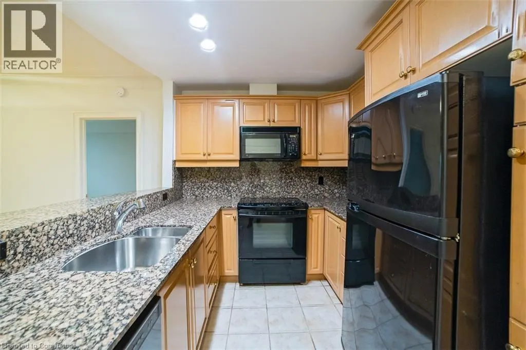 5188 LAKESHORE Road Unit# 104, #104
