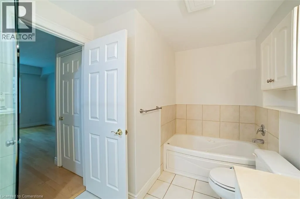 5188 LAKESHORE Road Unit# 104, #104
