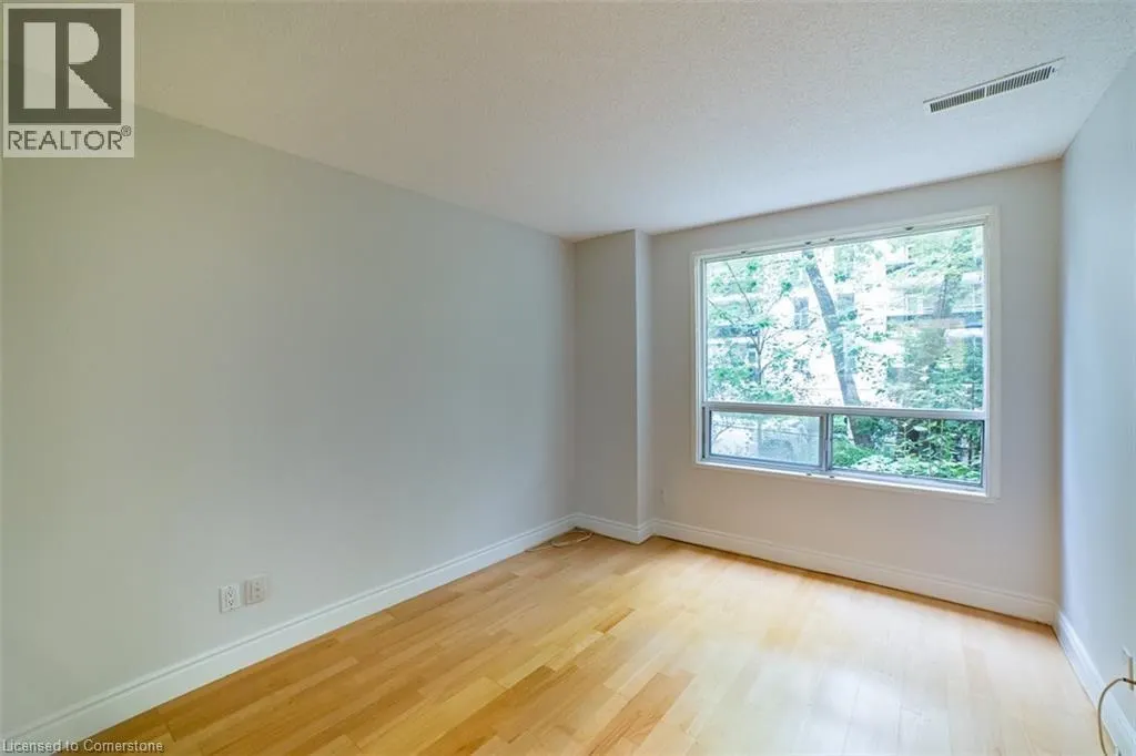 5188 LAKESHORE Road Unit# 104, #104