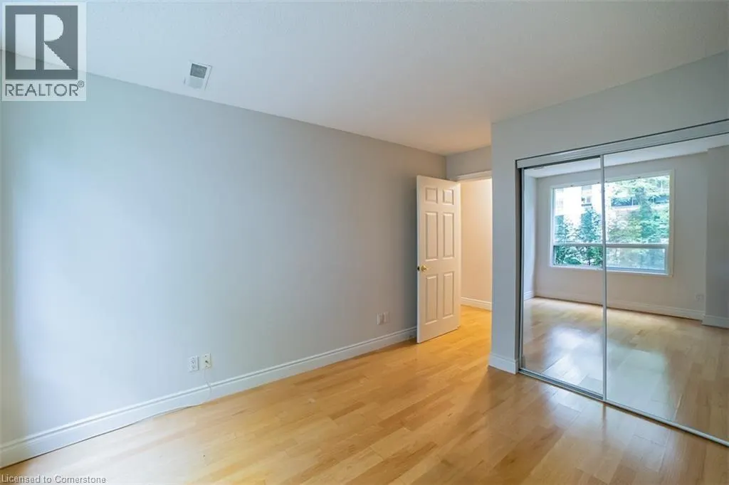 5188 LAKESHORE Road Unit# 104, #104