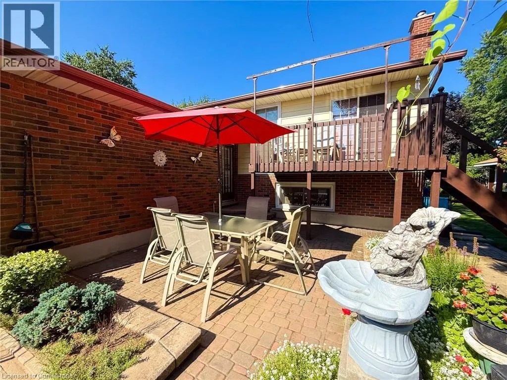 115 LYNNDALE Road