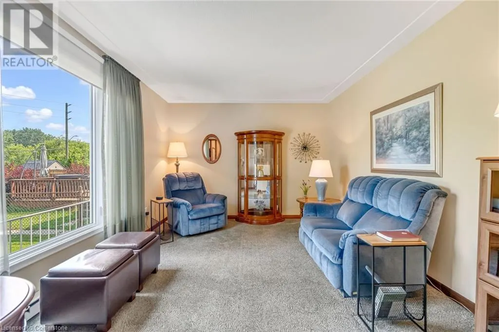 30 OAKHILL Drive Unit# A, #A