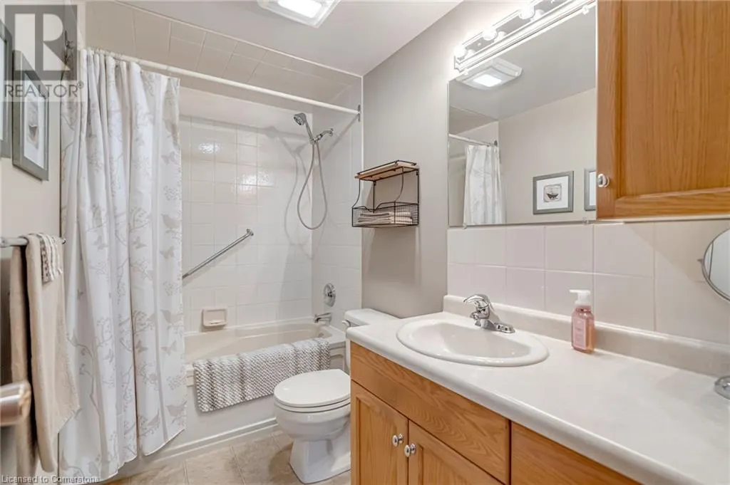 30 OAKHILL Drive Unit# A, #A