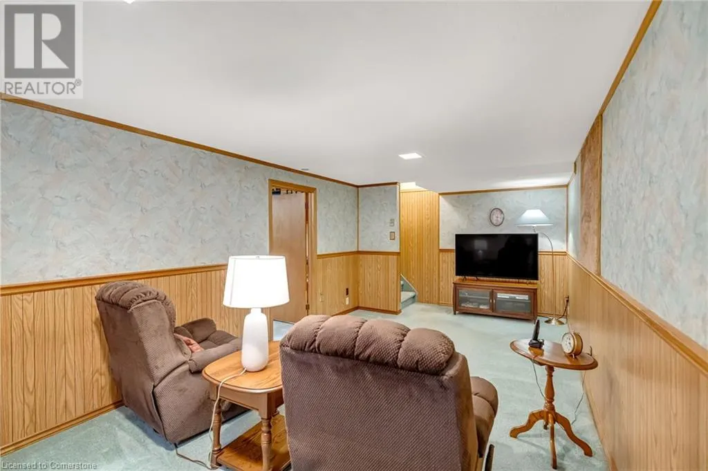 30 OAKHILL Drive Unit# A, #A