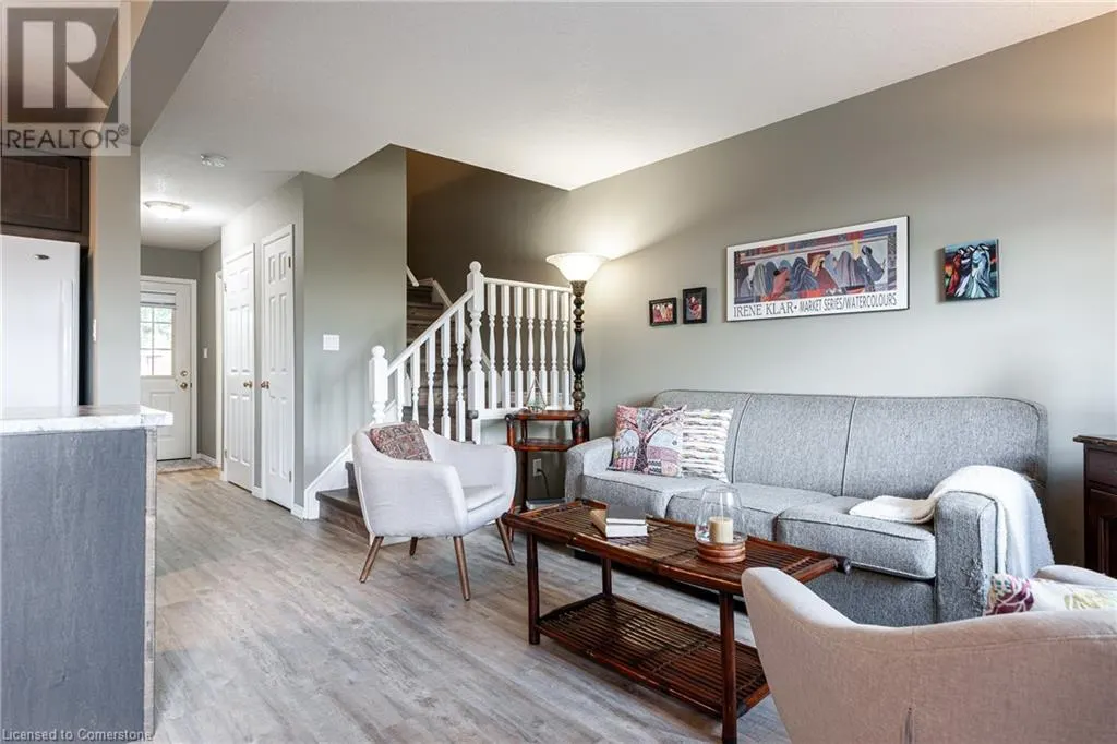 110 ATHLONE Crescent