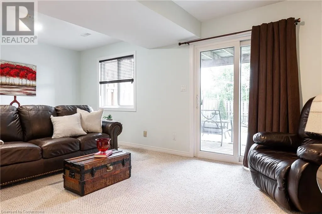 110 ATHLONE Crescent