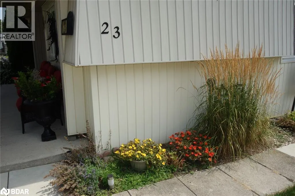 23 MIMOSA Crescent