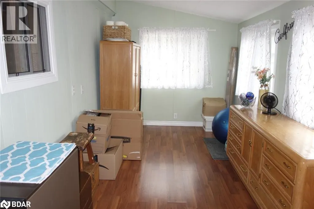23 MIMOSA Crescent