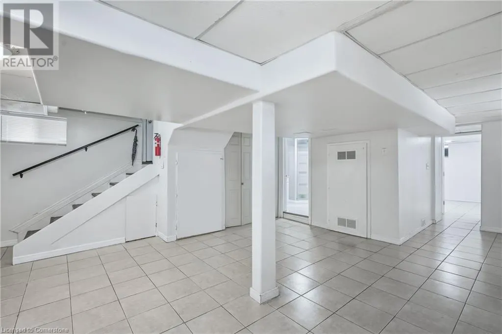 4989 WILLMOTT Street Unit# Lower, #Lower