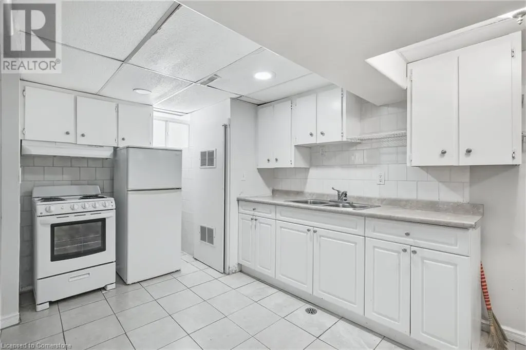 4989 WILLMOTT Street Unit# Lower, #Lower