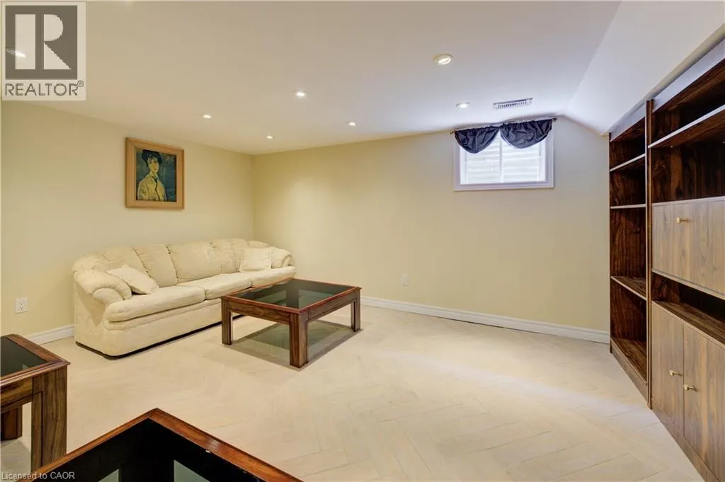 589 BEECHWOOD Drive Unit# 26, #26