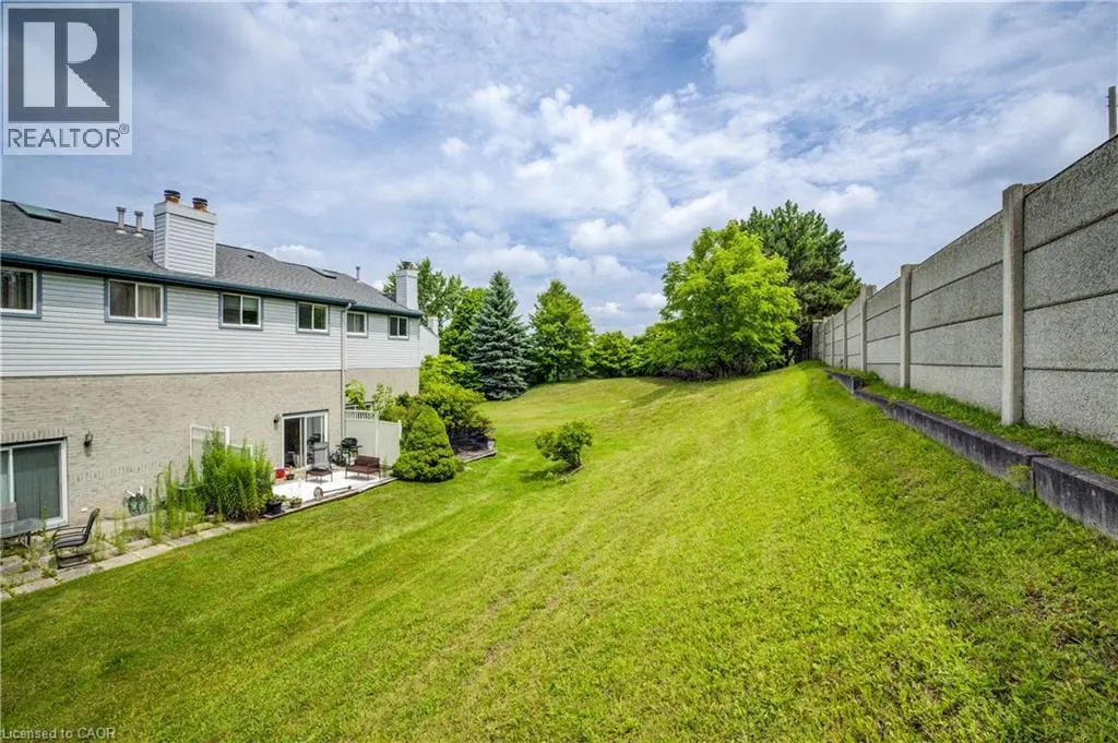 589 BEECHWOOD Drive Unit# 26, #26