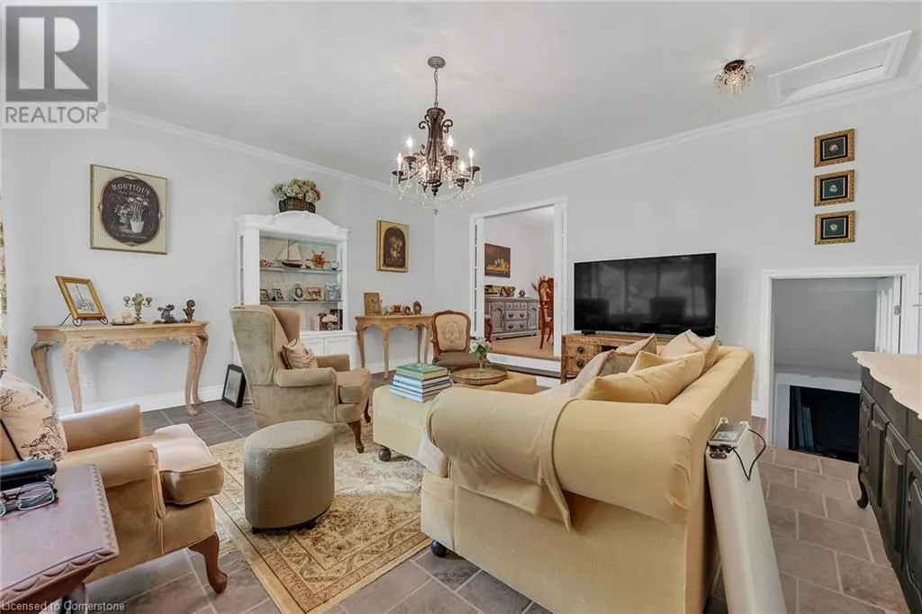 148 LAKESHORE Road