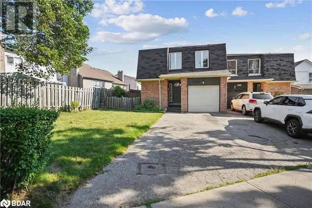 1182 CANBOROUGH Crescent