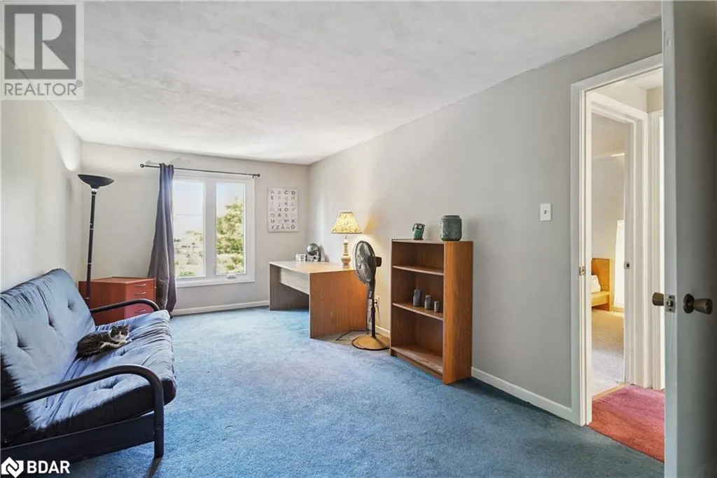 1182 CANBOROUGH Crescent