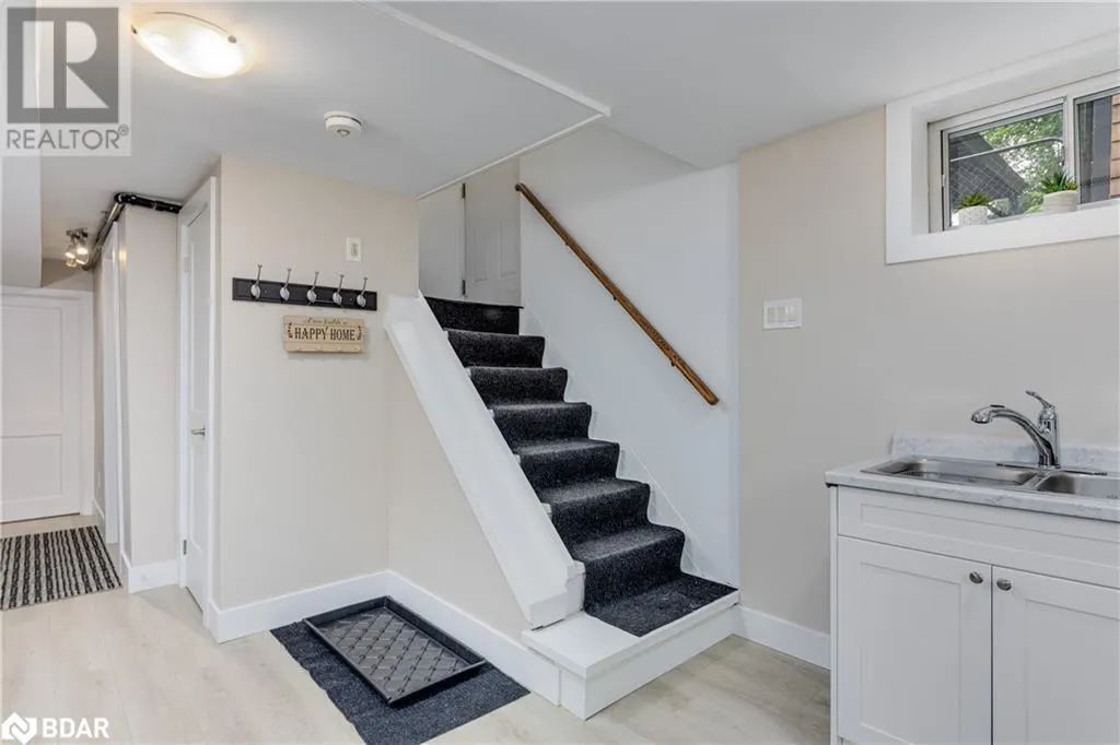 6 DAVIDSON Street