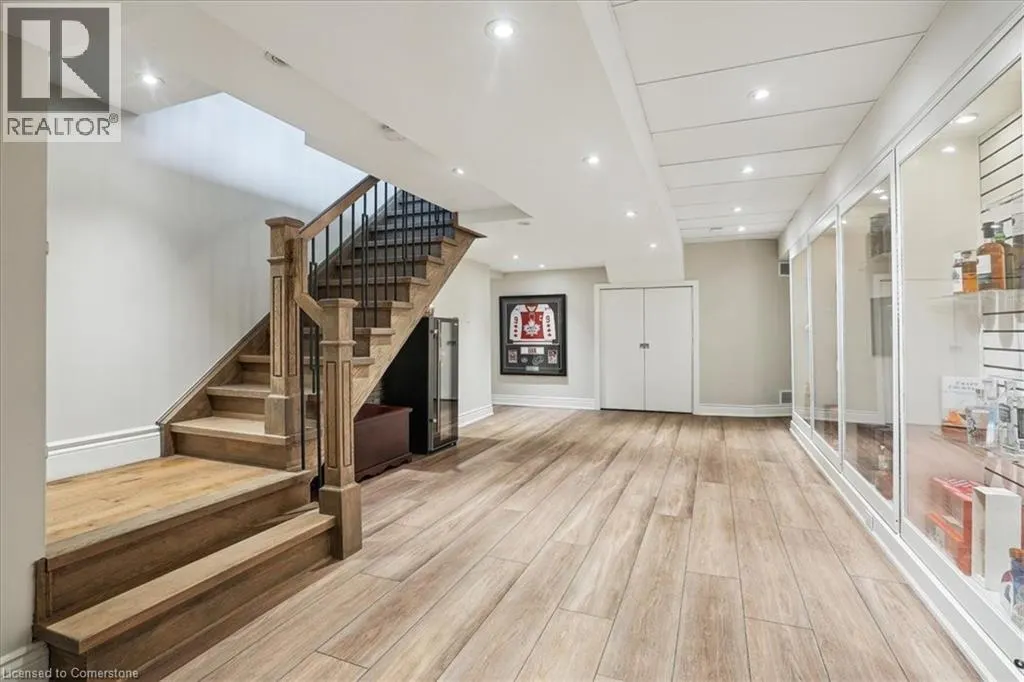 10 AZALEA Court
