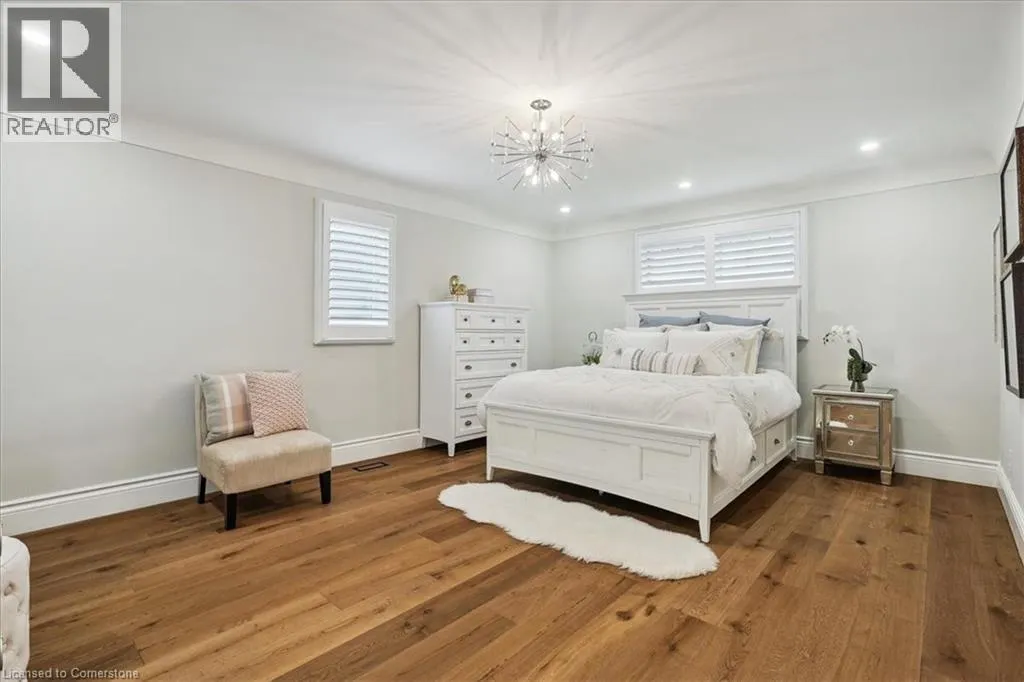 10 AZALEA Court