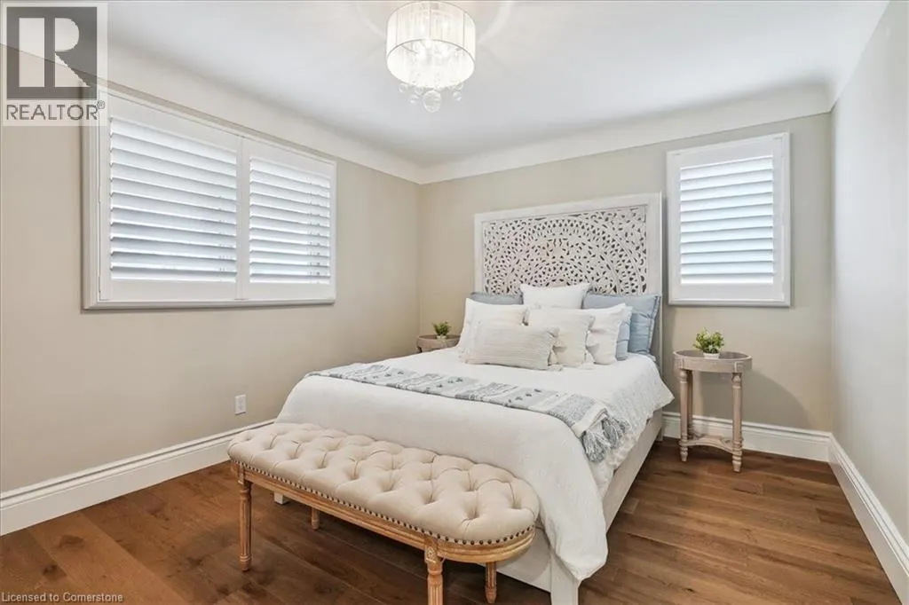 10 AZALEA Court