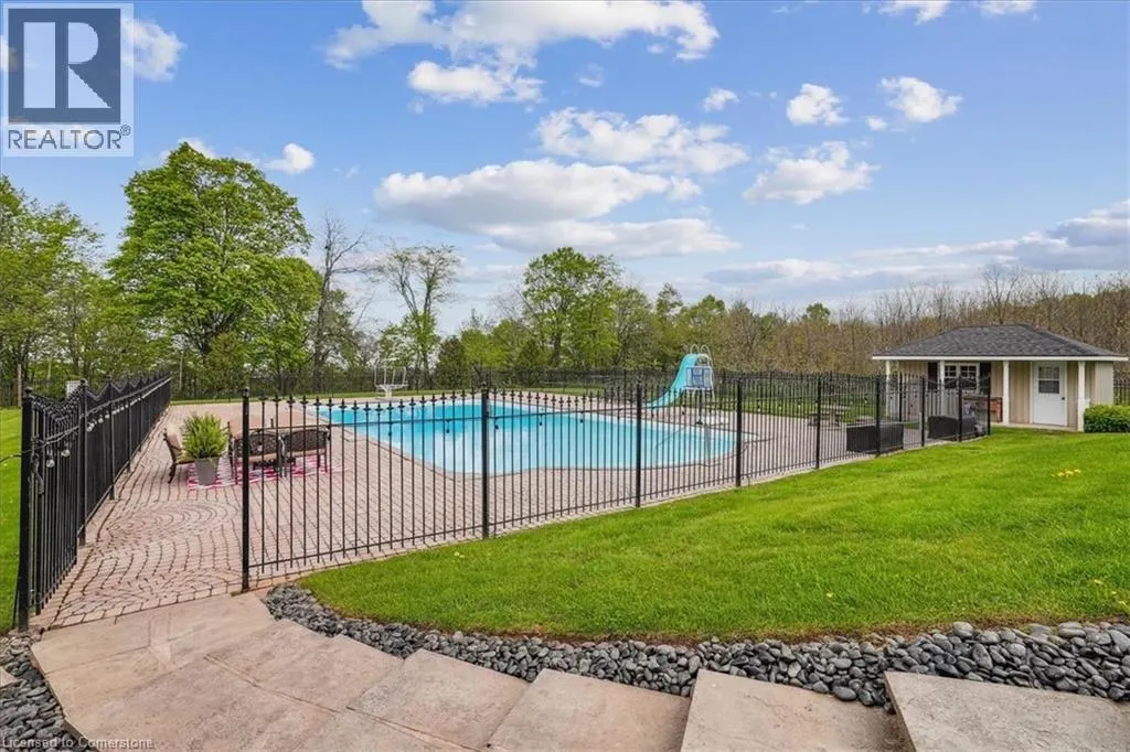 10 AZALEA Court