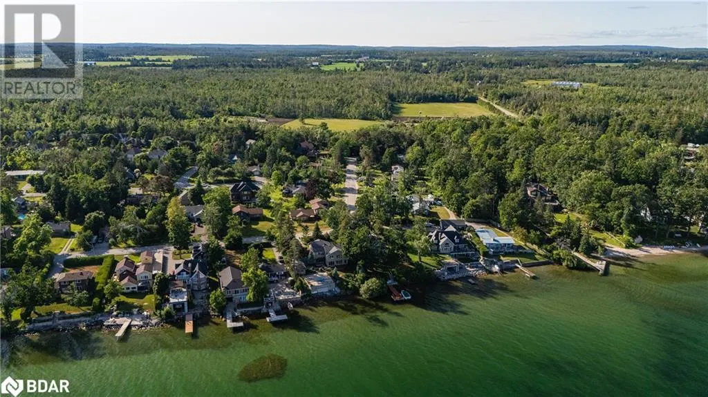 47 LAKESHORE Road W