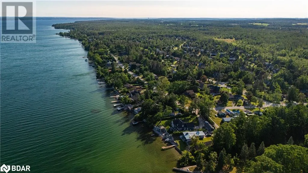 47 LAKESHORE Road W