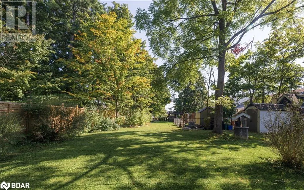 47 LAKESHORE Road W