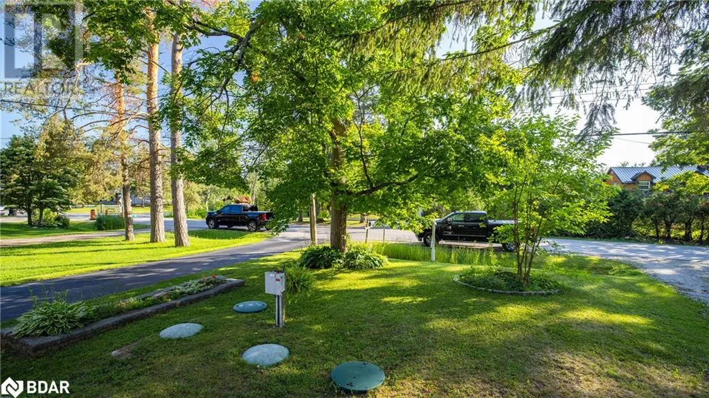 47 LAKESHORE Road W